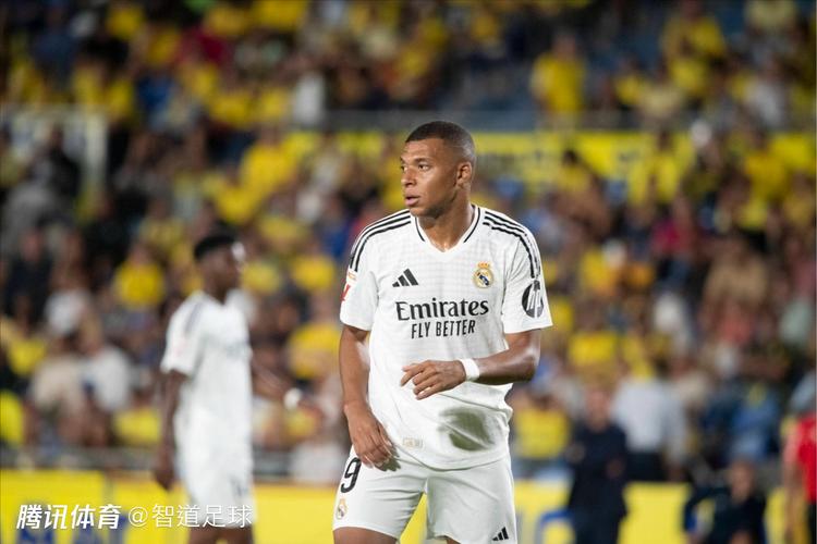 体育2022女篮世界杯：中国女篮47分大胜波黑 两连胜暂列小组第一