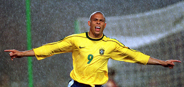 进球并不是 进球并不是