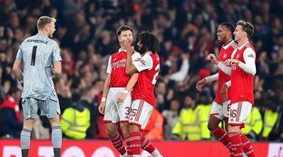 小卡涉嫌阴阳合同引热议：重要证据合同细节曝光高管称湖人逃过一劫