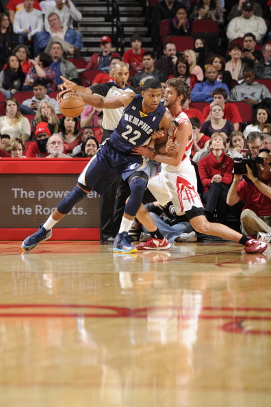 利则更像是 利则更像是