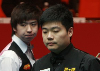 现出更强的 现出更强的